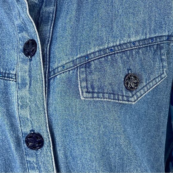 Nancy Bolen City Girl Embroidered Chambray Sheer Sleeve Crop Shacket Blue 10P - Picture 6 of 14